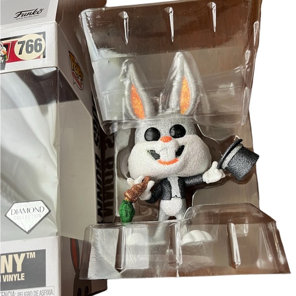 Bugs Bunny Diamond Silver Funko POP! Exclusive - Picture 5 of 8